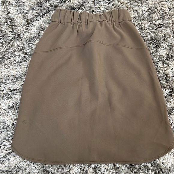 Lululemon Khaki Drawstring Skirt - Picture 4 of 5